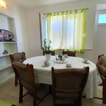 Blazenka-panoramic View Apartment Pisak